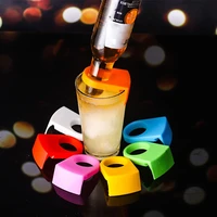 25pcs mini drinks bottle buckle holders on glass cup beer cocktail bottle holder drinking bar clip portable wine bottles rack