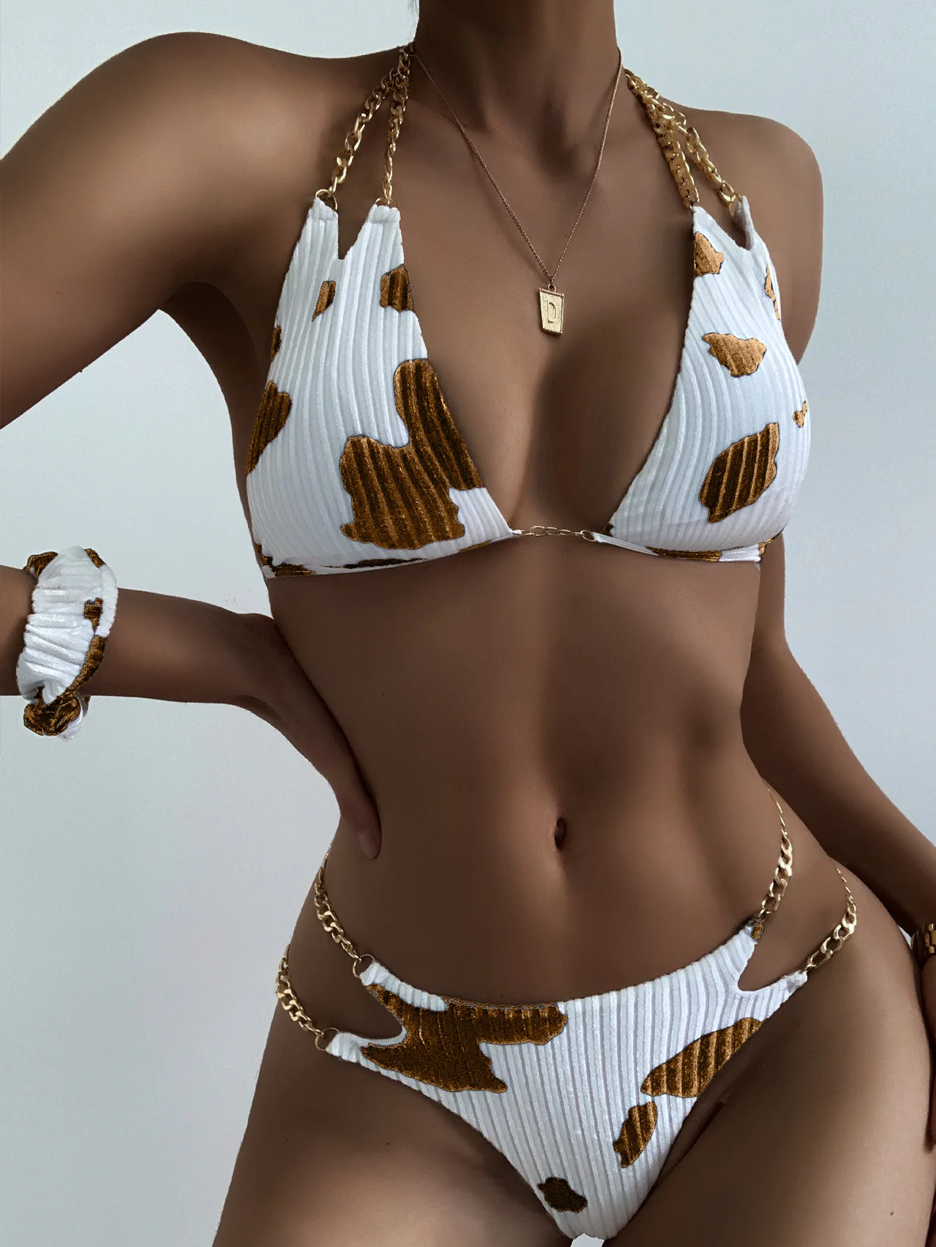 

Milk Cow Two Piece Swimwear Womens 2Pcs Bikini Suit Split Deep V-neck Iron Chain Halter Tops with Side Hollowed e Bottoms