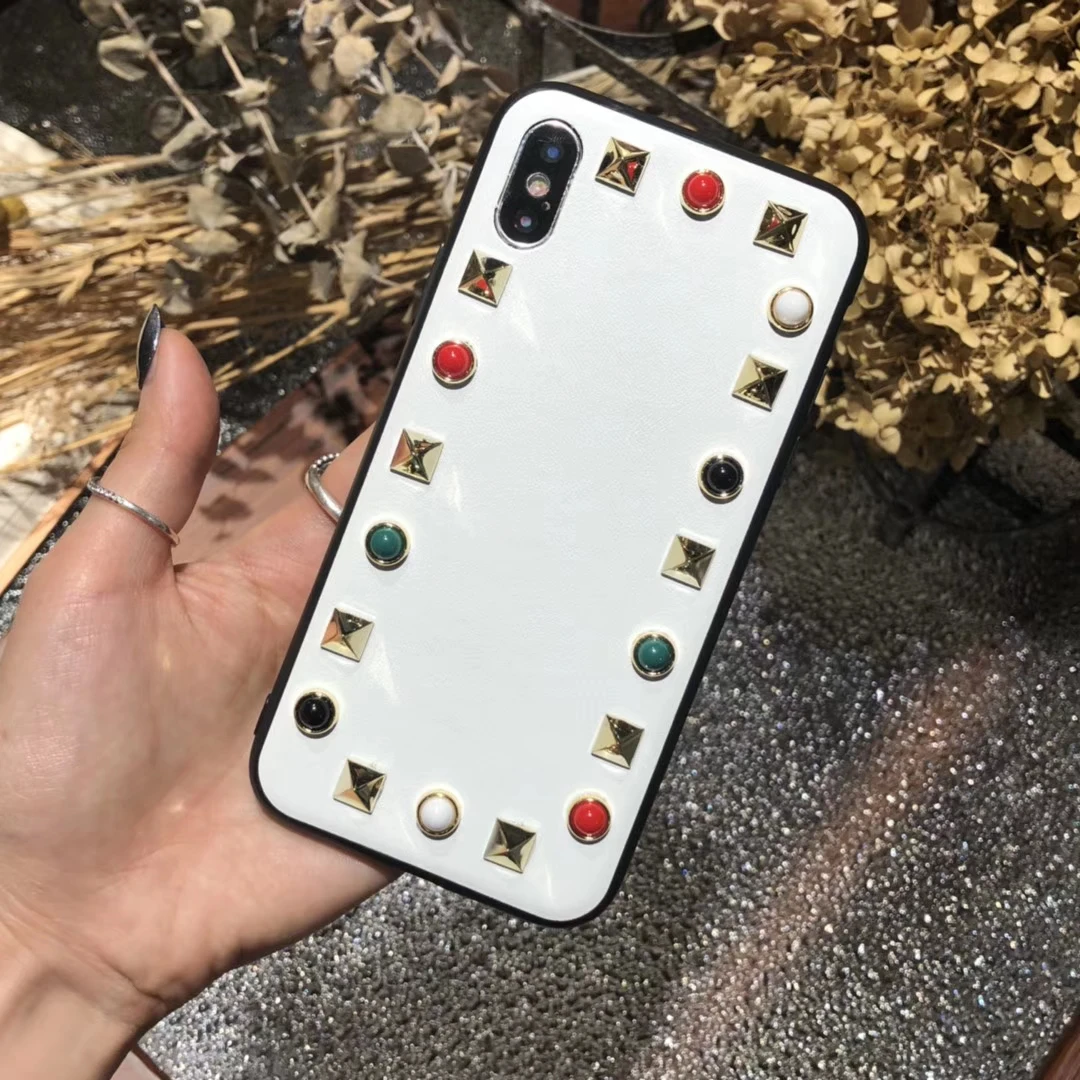 Роскошный кожаный чехол с шипами и заклепками красочные ювелирное Чехол для