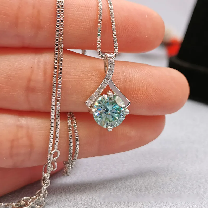 

EarringBlue Moissanite Charm Pendant Necklace for Women 1ct-2ct VVS S925 Sterling Silver Chain 45cm Rosette Fine JewelryRings