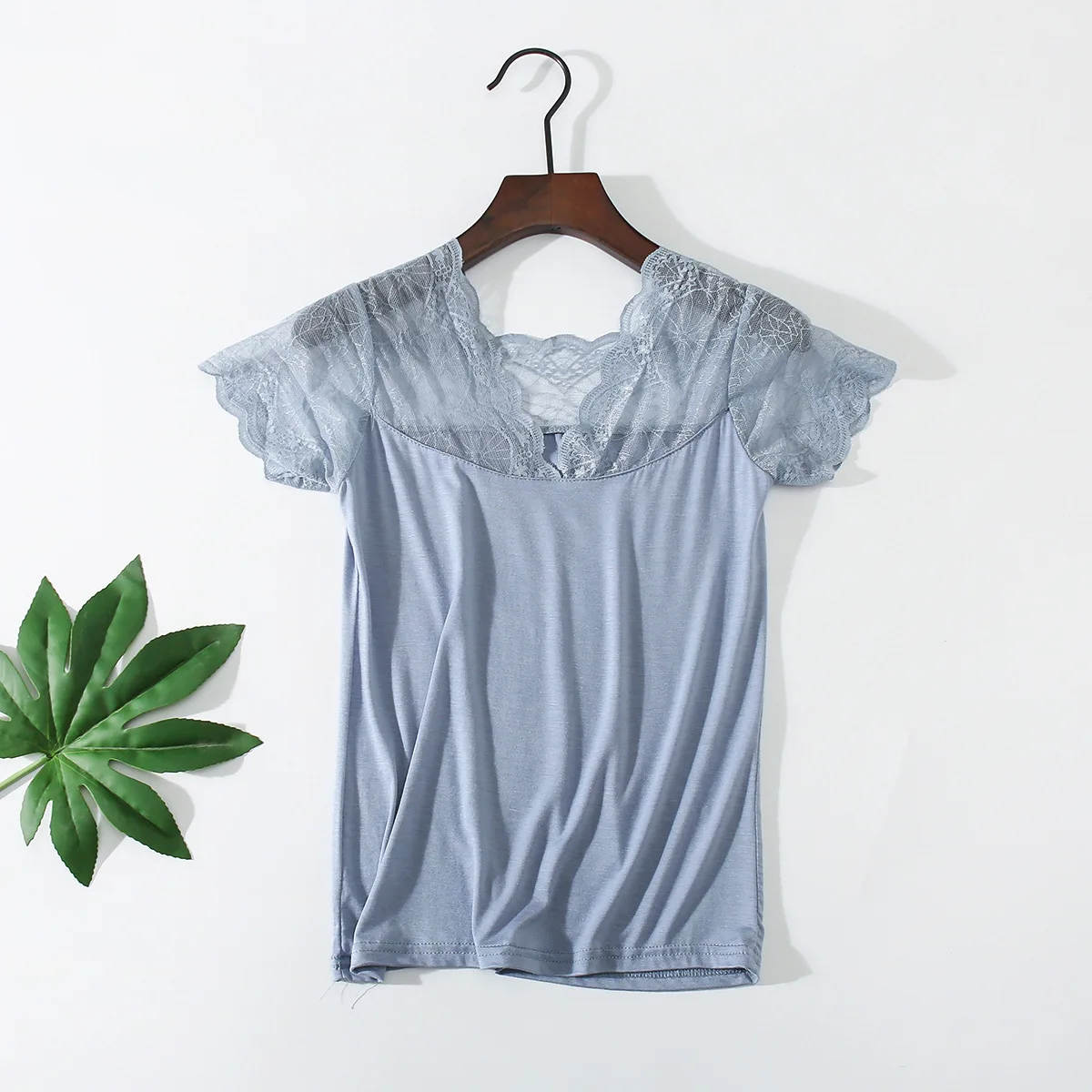 

2020 sexy ladies ladies short sleeve stitching perspective mesh lace solid color top T-shirt