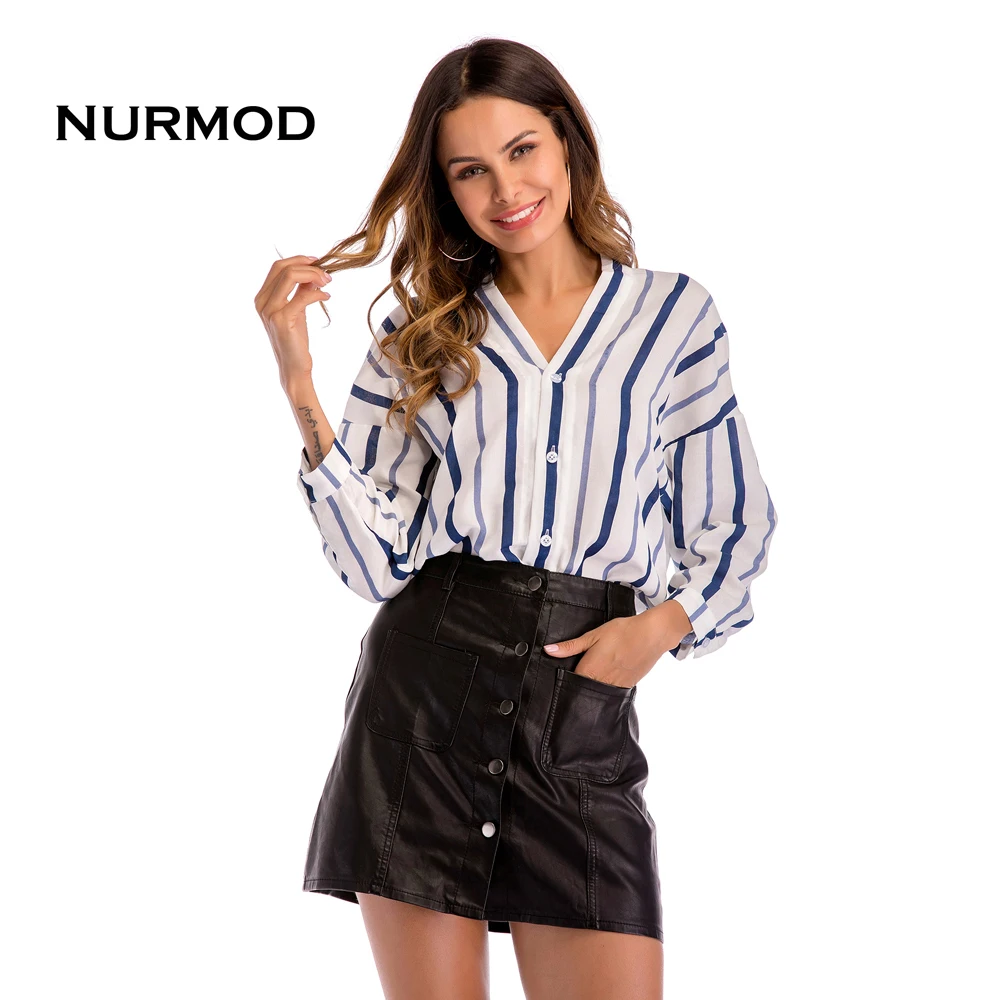 

NURMOD стильная женская классическая Легкая рубашка с длинным рукавом и пуговицами женские блузки с вертикальными полосками и V-образным выре...