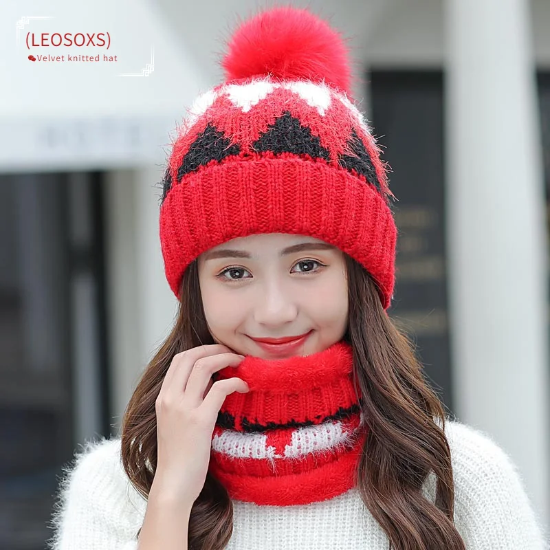 

Женские бархатные вязаные шапки, женская зимняя модная шерстяная Шапка-бини со стразами, шапка с нагрудником, Женские ветрозащитные шапки д...