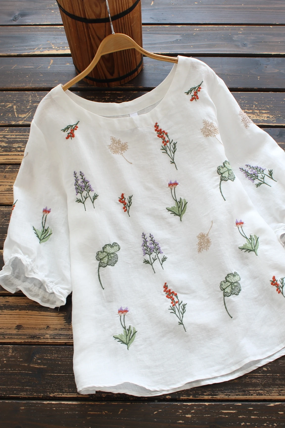 

New Summer Women Linen Top loose O neck embroidered pullover top shirt female