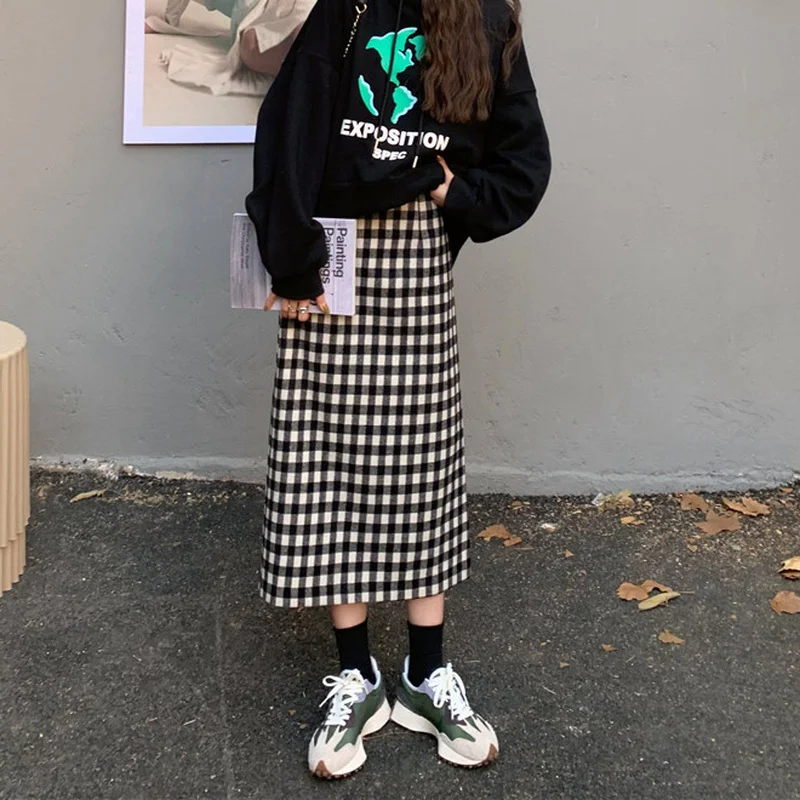 

2021 Brown High Waist Harajuku Long Skirts Y2k Casual Commute Clothes Korean Fashion Plaid Skirts Womens Kawaii Plaid Streetwear