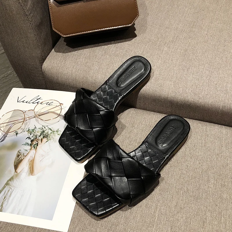 

Women Flat Slippers 2021 Summer Fashion Flat Heels Square head Toe Sandals Indoor Home Outdoor Beach Slides Ladies Casual Shoes