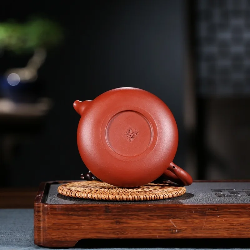 

Yixing Ding Shu Zhen Full Manual Dark-red Enameled Pottery Teapot Raw Ore Bright Red Robe Teapot Result Infusion Of Tea Pot