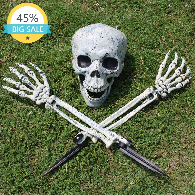 

Groundbreakers Skull Head Skull Arms with Stakes Skeleton Decor for Outdoor Yard Lawn Garden Graveyard Party Supplies