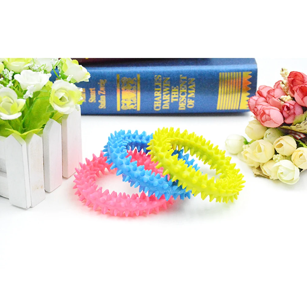

Pet rubber thorn ring circle toy training dog molar dog pet bite soft rubber toy in stock