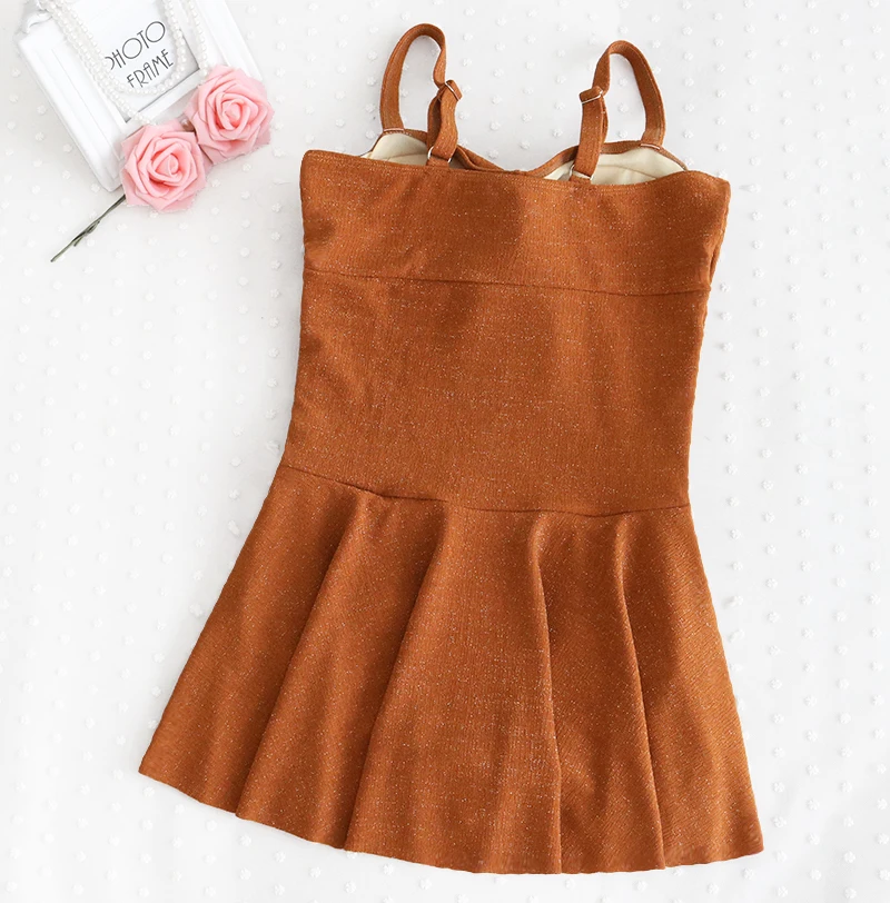 STAERK размера большой мм консервативный купальник цельный собранный на маленькую грудь для фотосессии на пляже, чтобы выглядеть модно.