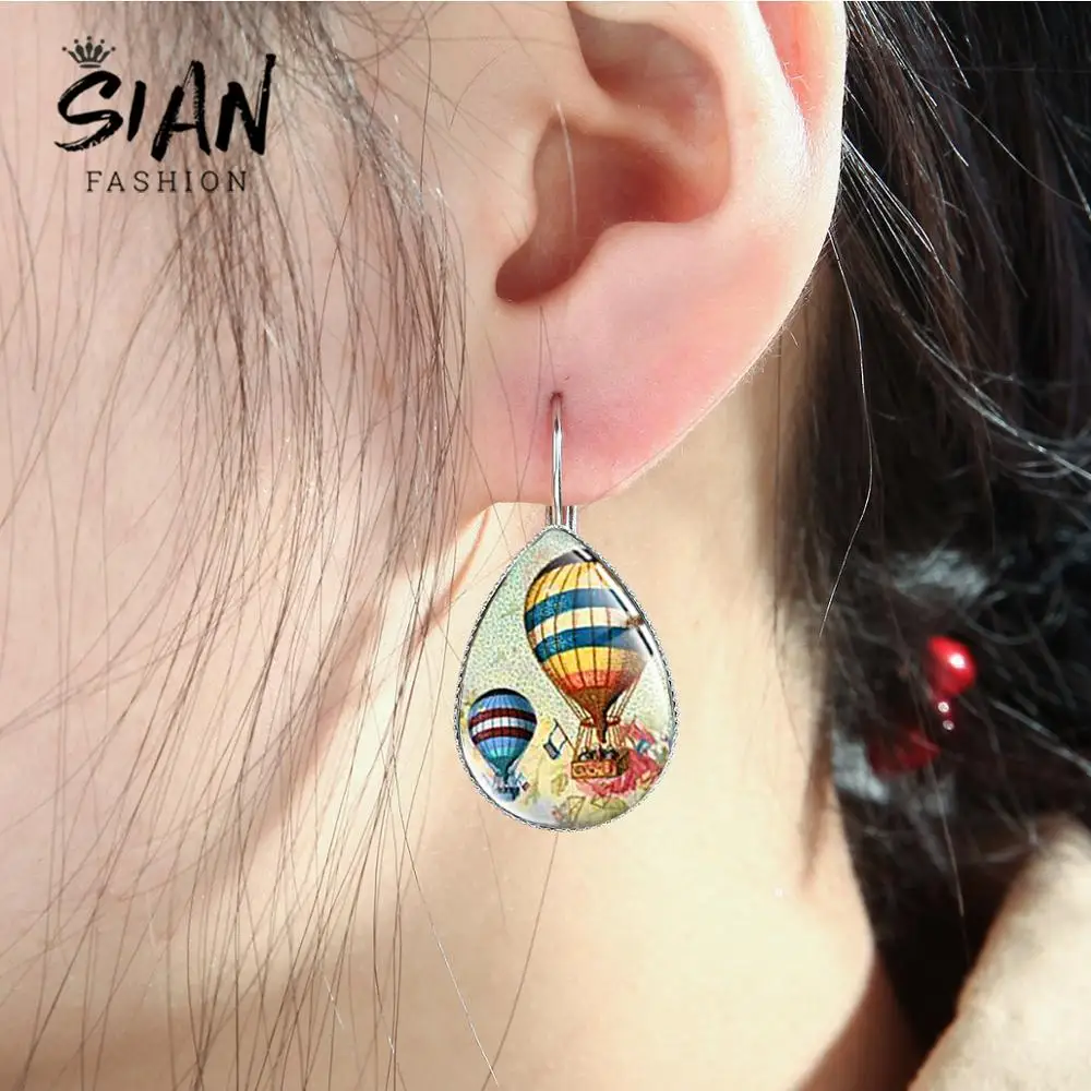 Азиатских в винтажном стиле комплект эластичной одежды с шортами изображением