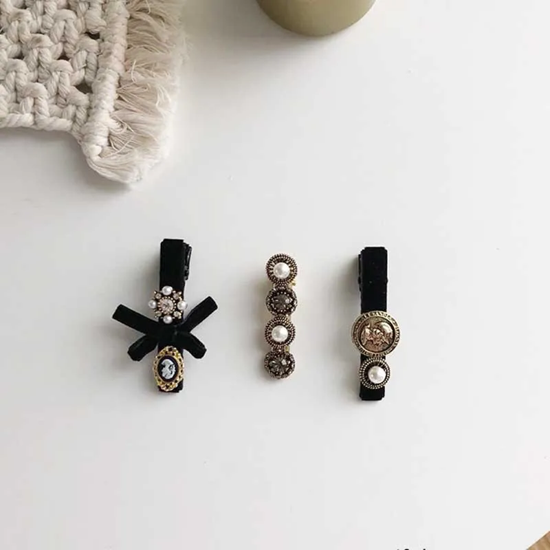 

New Vintage Pearl Bow Hair Clips Gold Black Color Barrettes Hair Clips for Women Girls Korean Fashion Hairpin Hair Accessories