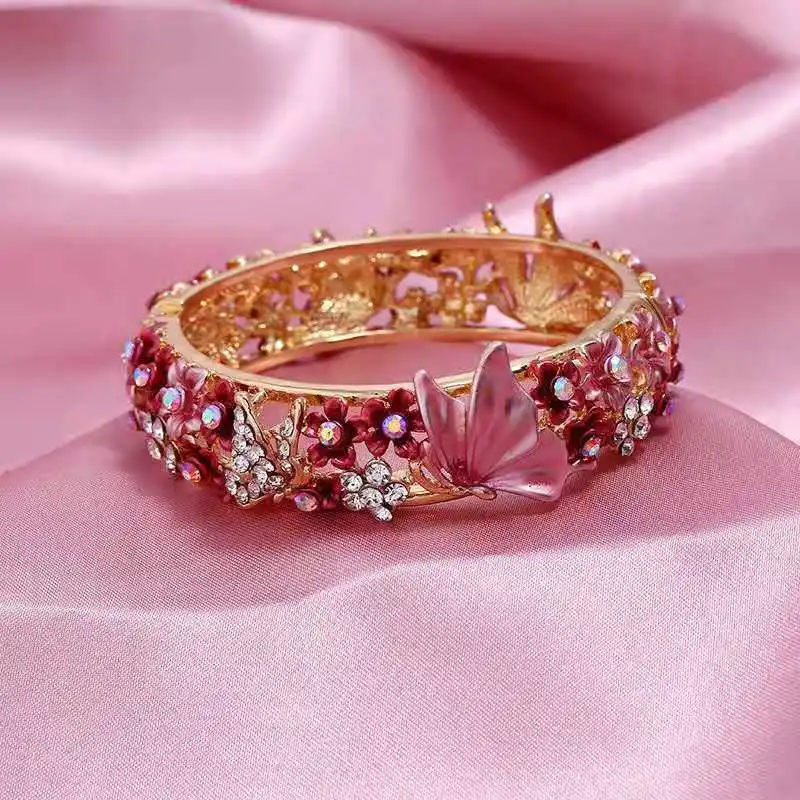 Женский браслет в этническом стиле | Украшения и аксессуары