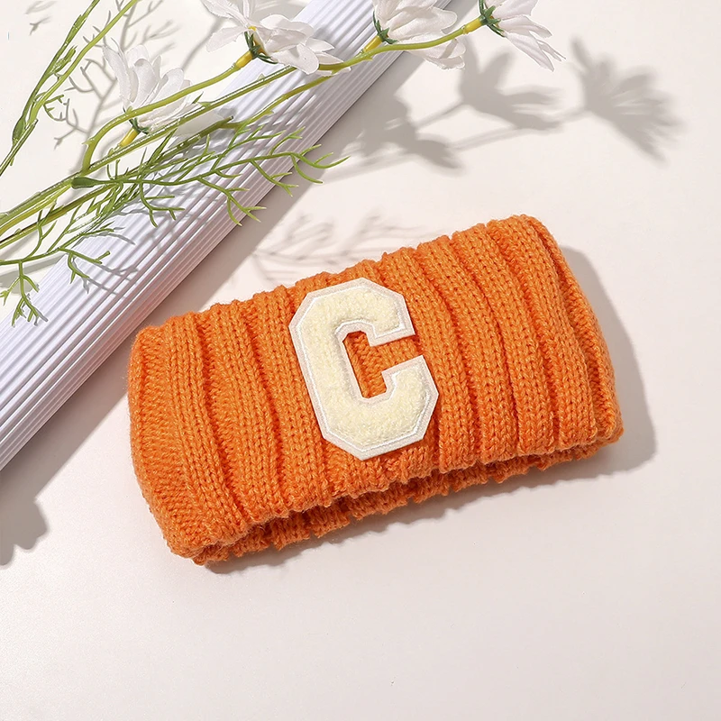 

Autumn Winter Letter C Crochet Knitting Wool Women Headband Weaving Knit For DIY Hair Bands Warm Sweet Girl Hair Accessories