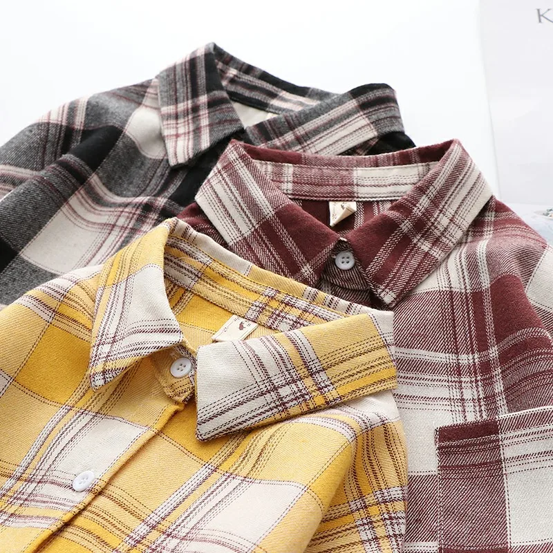 Блузка женская клетчатая с длинным рукавом свободного покроя на весну/осень