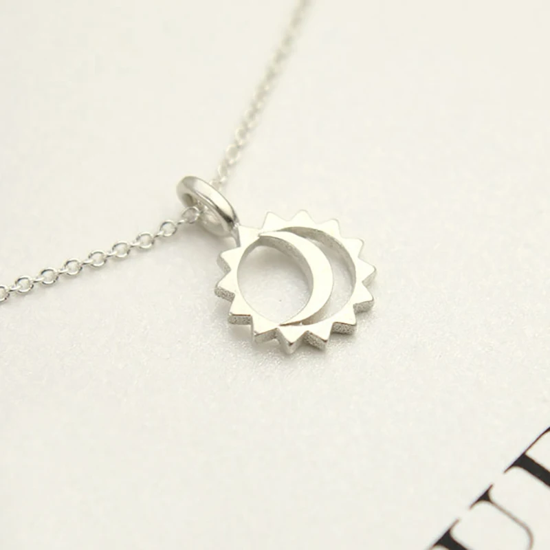 new Fashion Jewelry Reminder Let Your Bright Light Shine Sun and Moon Pendant Necklace gift | Украшения и аксессуары