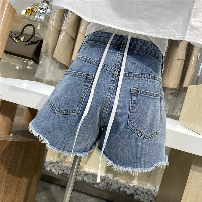 

Personality Fashion Burr Edge Jean Shorts High Waist All-match Loose A Word Wide Leg Pants Web Celebrity Fried Street Hot Pants