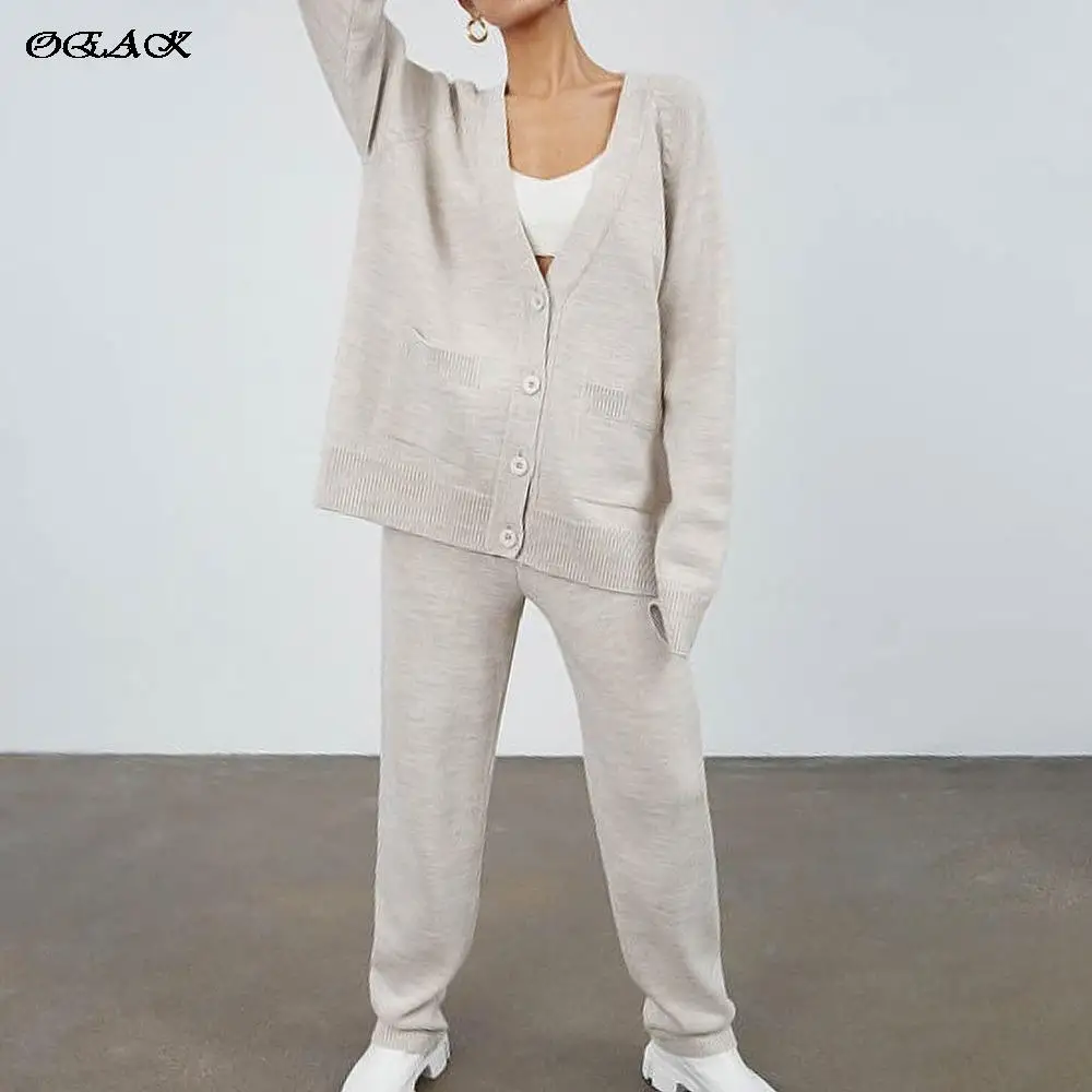 

OEAK Autumn Winter Ladies Loose 2 Pieces Set Sexy V Nexk Pullover Sweater & Lace-up Skinny Pants Casual Women Knitted Sets