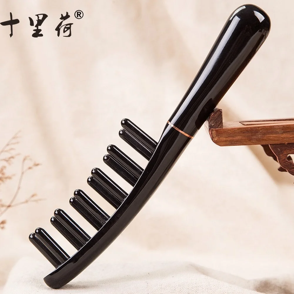 

Horn Massage Comb Black and White Double Row 12 Nail Massage Plug Comb