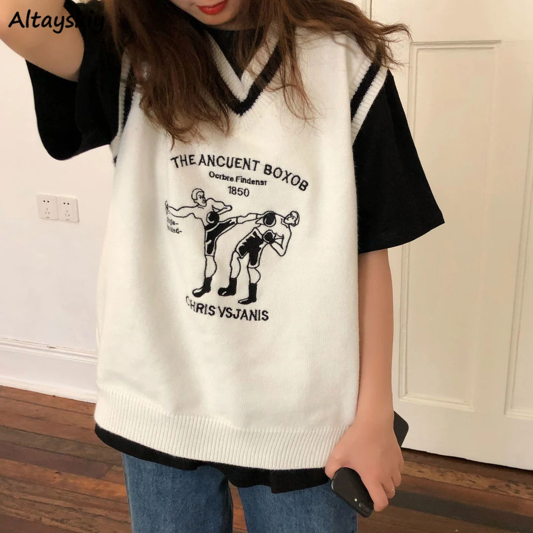 

Джемпер женский, с вышивкой, с V-образным вырезом