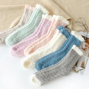 Женские зимние теплые пушистые носки Dreamlikelin в японском стиле коралловые бархатные термоноски для пола новогодние подарки