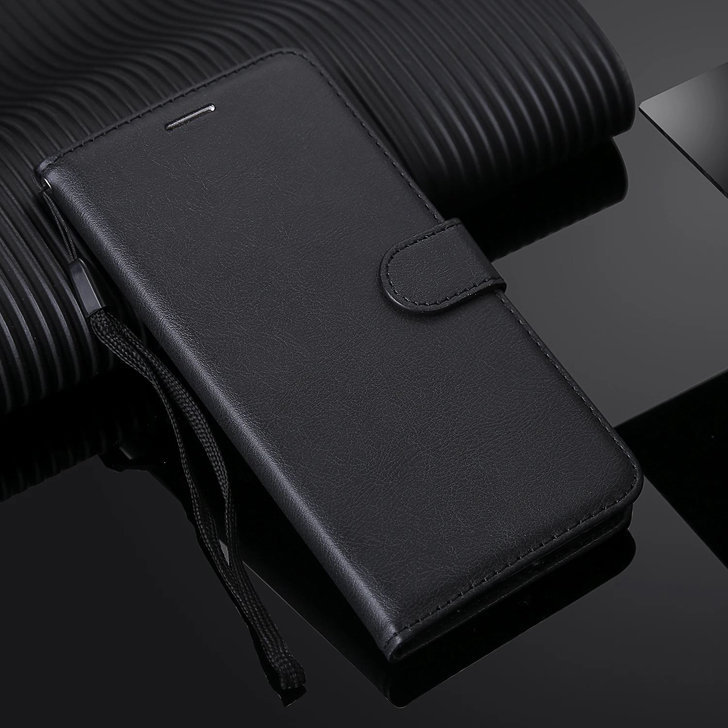 Черный Роскошный тонкий кожаный чехол-книжка в стиле ретро для LG K40 K12 Plus, Q60 K50 G7 G8 Stylo 4 5 ThinQ с отделениями для карт и подставкой - Цвет: Черный