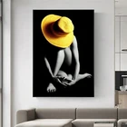Сексуальные обнаженные плакаты Картина на холсте женщина, современные постеры, принты для девочек, желтая шляпа, Настенная картина для гостиной, домашний декор, Куадрос