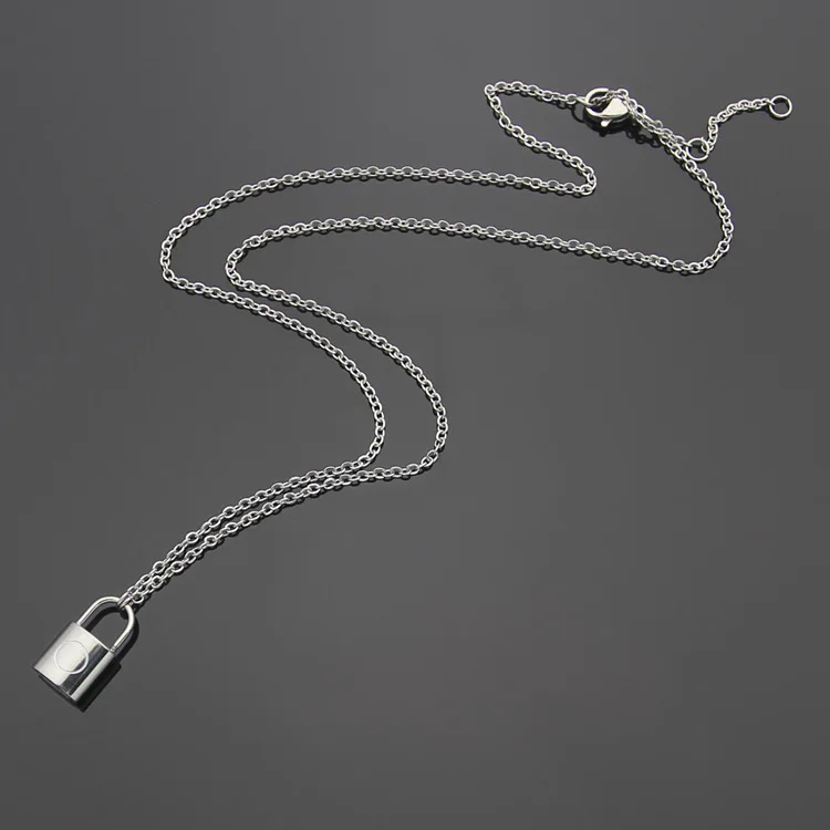 

Luxury brand fine jewelry high quality lock necklace pendant titanium neck chain exquisite fashion accessories 3 color lover