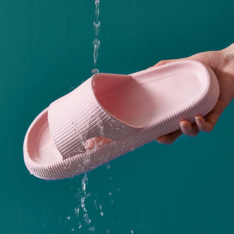 

2021 Summer Trend Indoor Women Slippers Solid EVA Soft Sole Thick Platform Cozy Non Slip Bathroom Slides Casual Ladies Shoes
