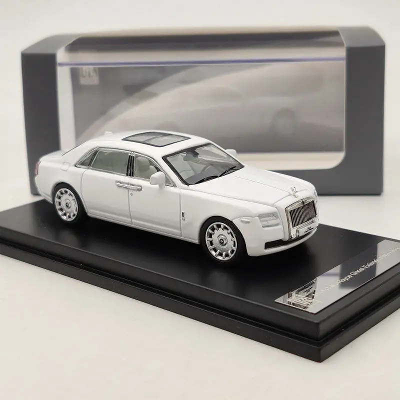Коллекция 1/64 года модель R ls ce Ghost расширенная колесная база DC8802 литые модели