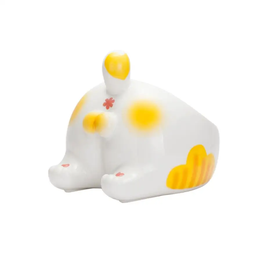 

Cartoon cute mini egg and egg pet bowl ceramic cat bowl can hold food and freeze-dried slope design to protect the spine