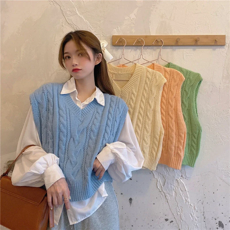 

Women Sweater Vest Spring and Autumn Knitted Vest Women's Vest Short Cable-Knit Sweater Waistcoat Outerwear