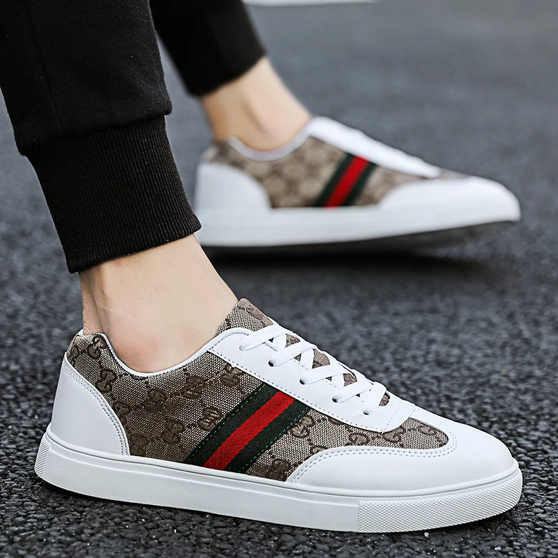 

Designer Vulcanized Casual Shoes Men Sneakers Luxury Breathable Walking Flats Shoes Men Moccasins Chaussure Homme Mans Footwear