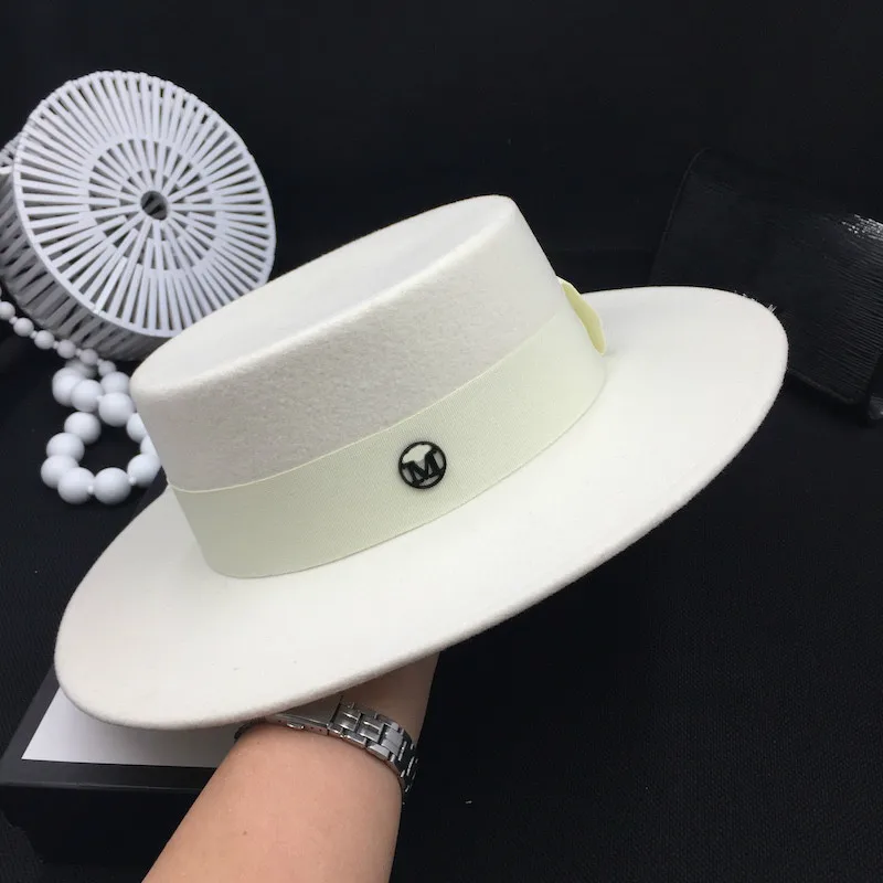 Веб знаменитостей тот же белый топ шляпа женский французский элегантный