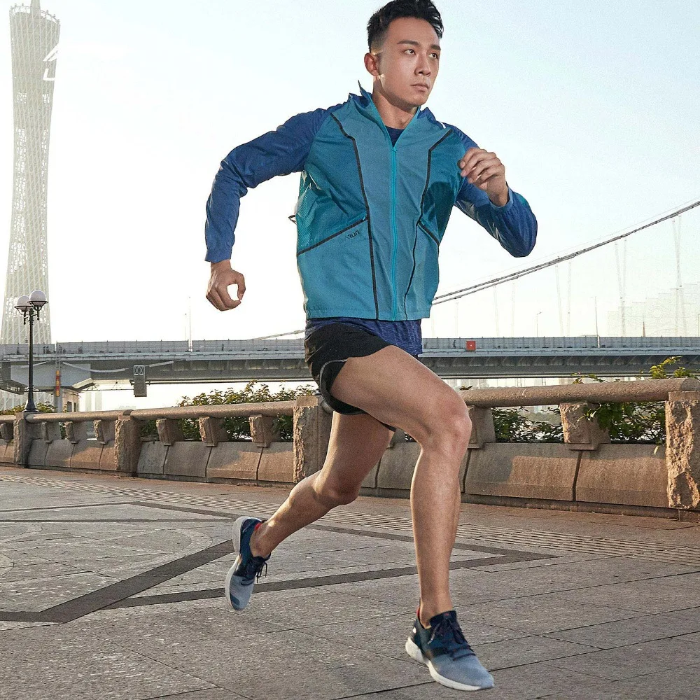 (Перерыв код) Li Ning Для мужчин ветровка для бега LITE на дышащие светильник плащ