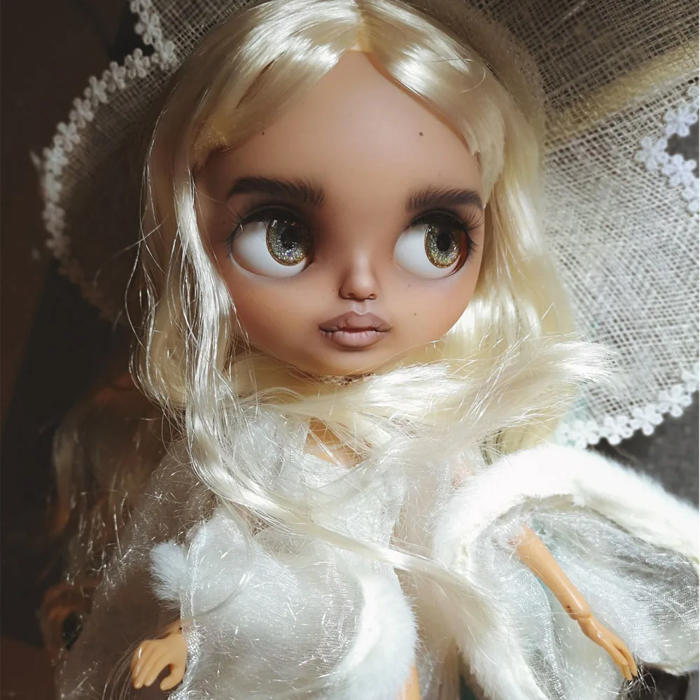 

Кукла блайз на заказ, кукла с макияжем, с коричневой кожей и коричневыми волосами, подарок для девушки, классная кукла для макияжа, кукла «сд...