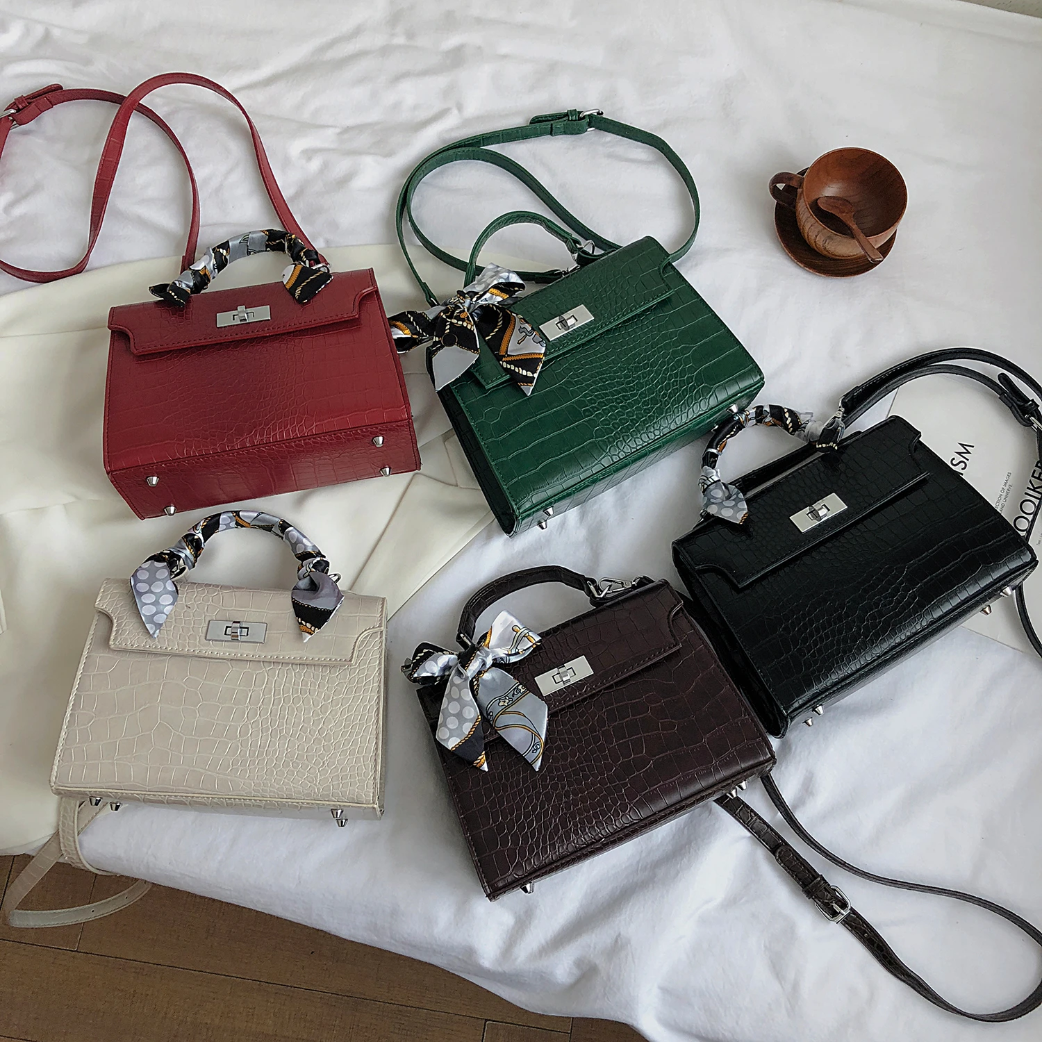 

2020, , , , Bolsa Feminina