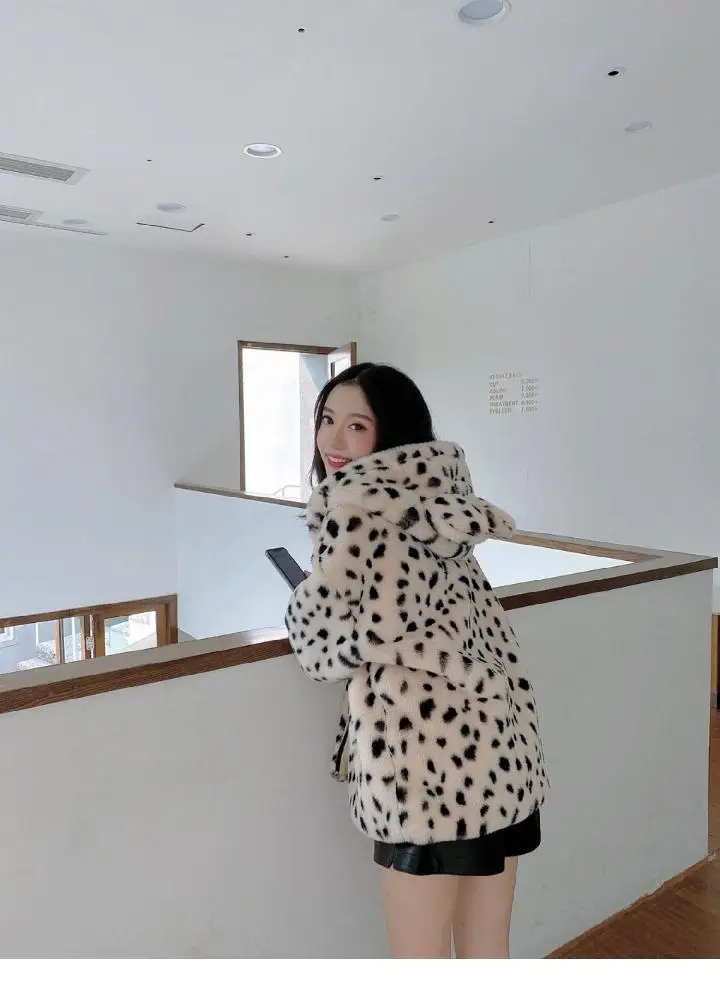 

Leopard Print Plush Hooded Jacket Fashion Sweet Soft Thick Warm Outwear Streetwear New Winter Women Faux Fur Coat