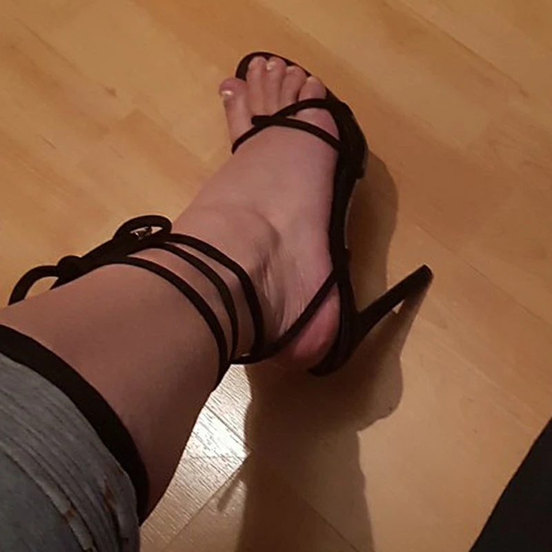 

Summer Sandals Women Candy Color Point Toe Ankle Strap Party High Heels Pumps 11.5cm High Thin Heel Wedding Party Sandals Lady