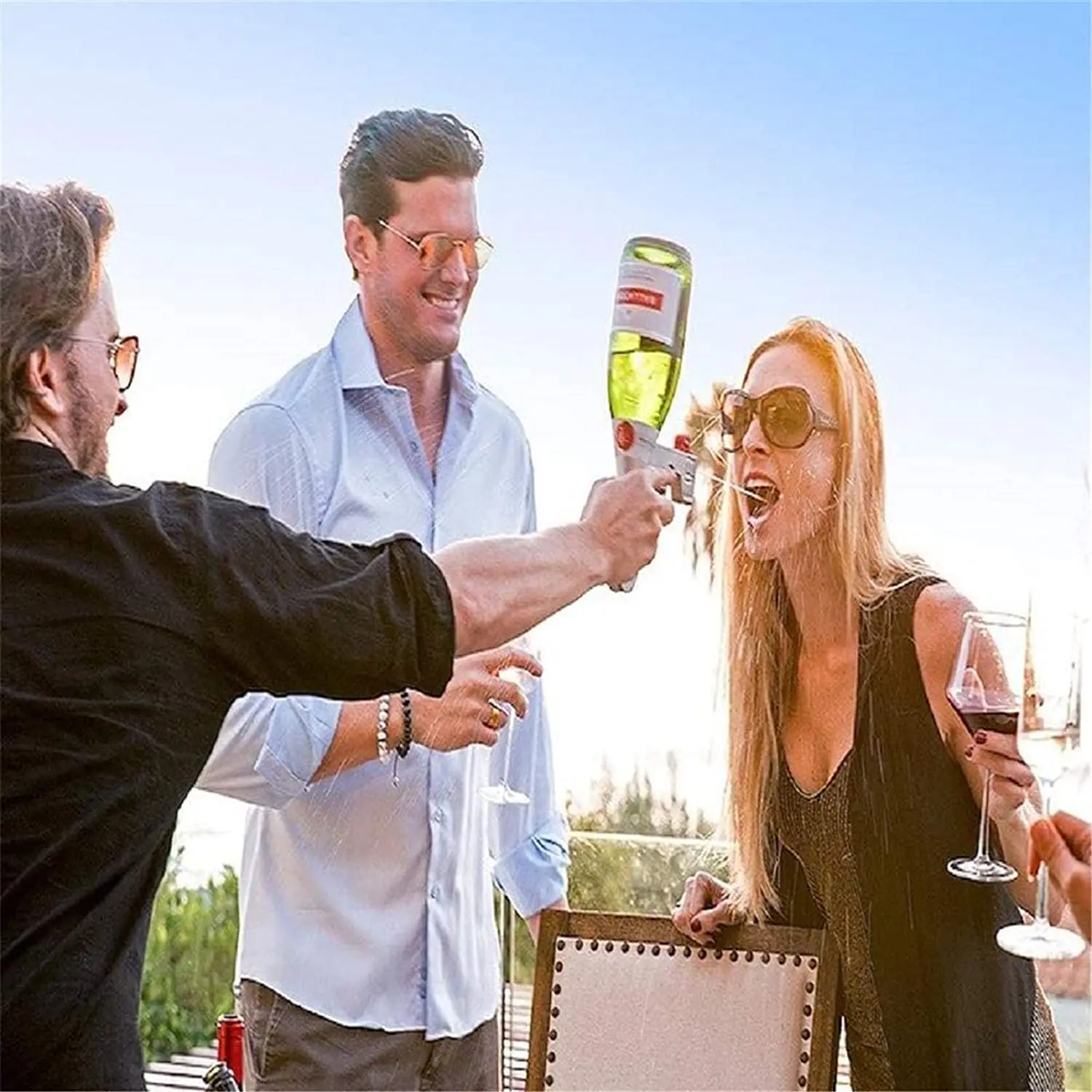 

Champagne Wine Gun Sprayer Squirt Gun Bottle Beer Vacuum Stopper Shoot Drinking Ejector Feeding Party Kitchen Bar Party Tools