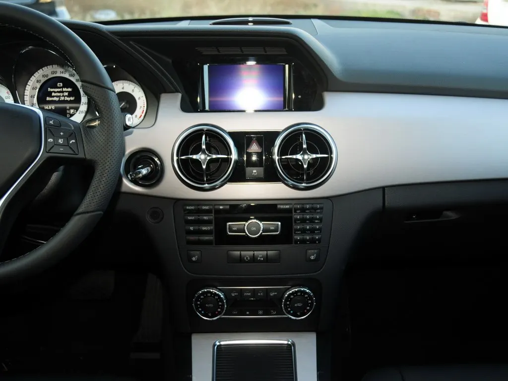 

GPS HD Touch Screen Radio Car Video Radio Android Radio DVD Player Audio Multimedia For Mercedes-Benz GLK X204 2013-2015