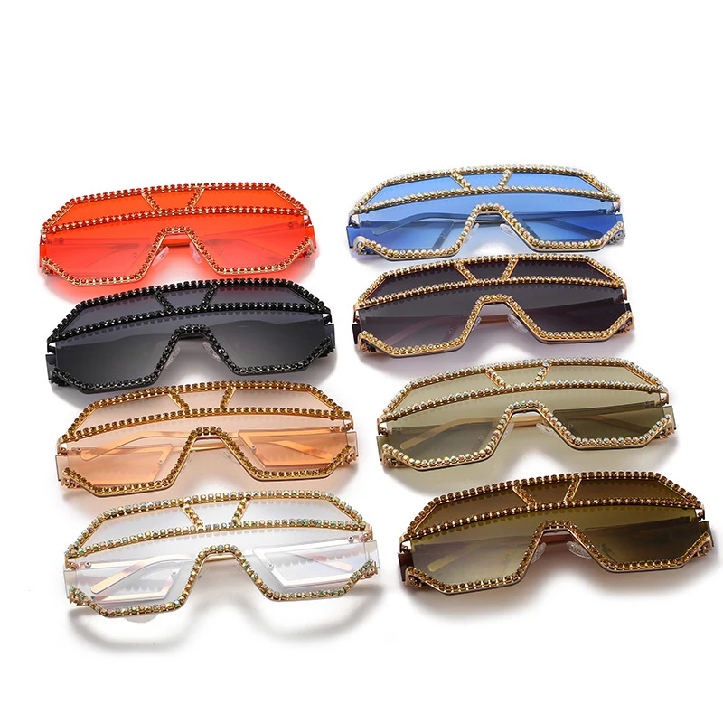 

Vintage Oversized Square Diamond Sunglasses Women 2020 Big Frame Luxury Colorful Crystal Siamese Sun Glasses Rhinestone UV400
