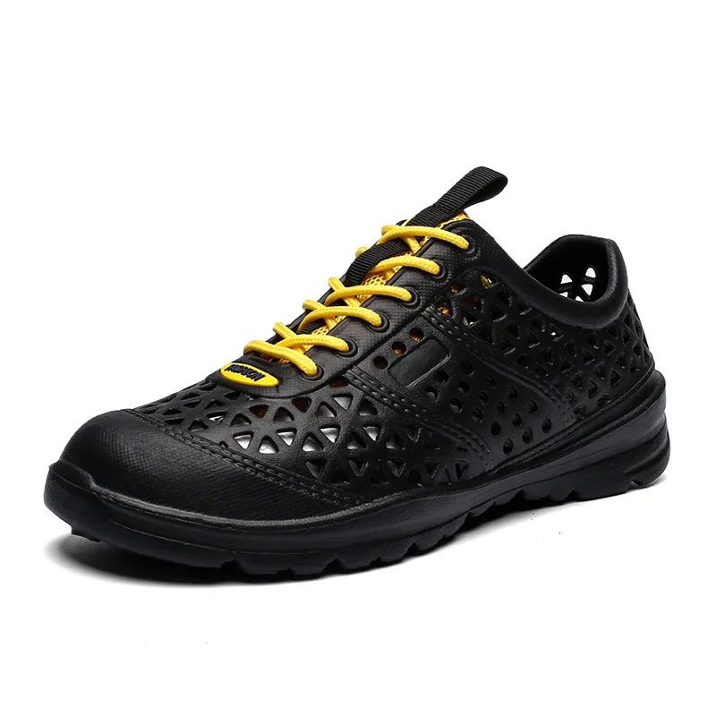 

2021 new outdoor hole shoes men's Korean style tide sandals summer beach shoes wading trend fashion sandals