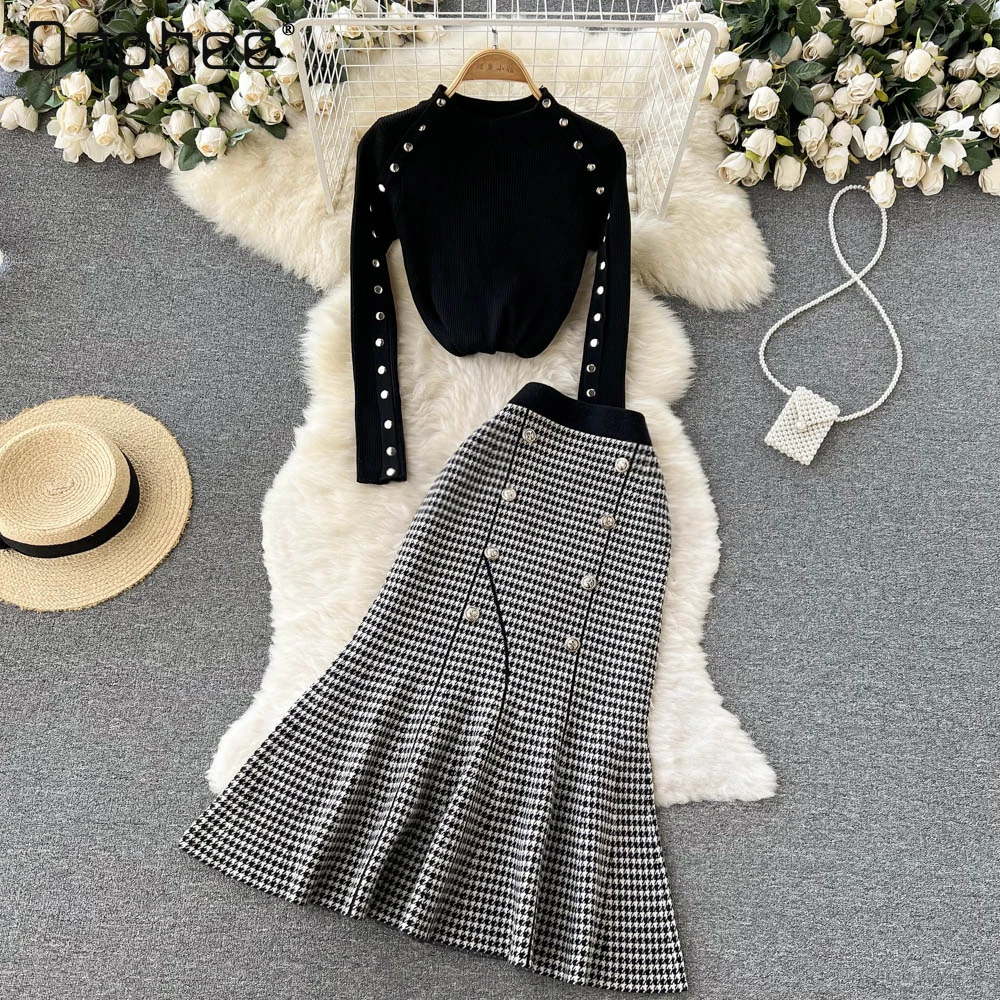 

Ladies Elegant Outfit Houndstooth High Waist Fishtail Plaid Skirt Suit Women Black Stand Collar Beaded Knitted TopTwo-Piece Set