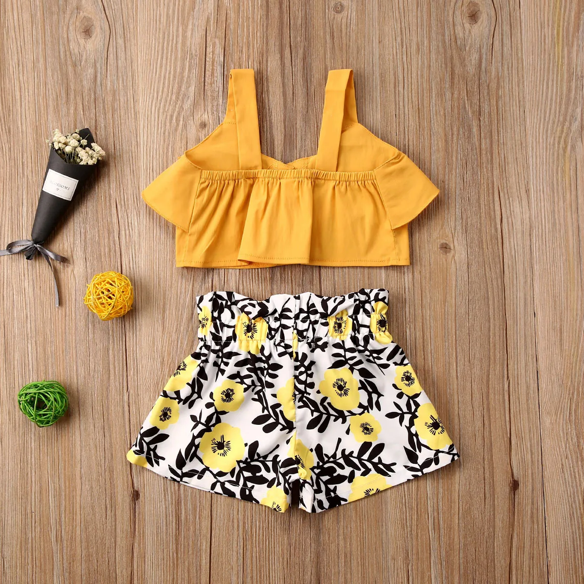

2020 Infant Kids Baby Girls Clothes Sets Ruffles Yellow Button Sleeveless Vest Tops + Flowers Shorts