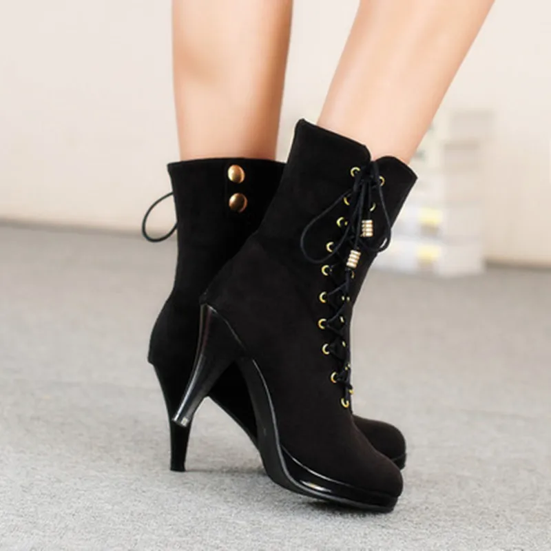 

Women's Shoes