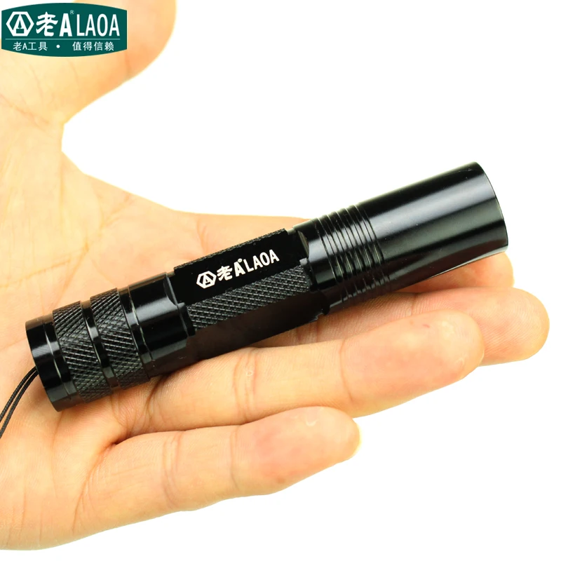 

LAOA 3W Mini Outdoor High Brightness Spotlight LED Flashlight