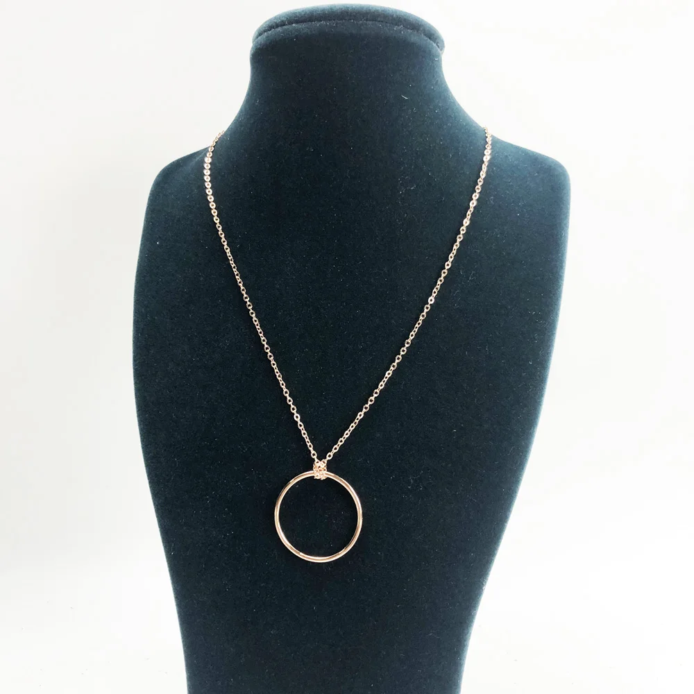 Ожерелье с подвеской в виде розы круг цвет золотой 2020 романтическая мода