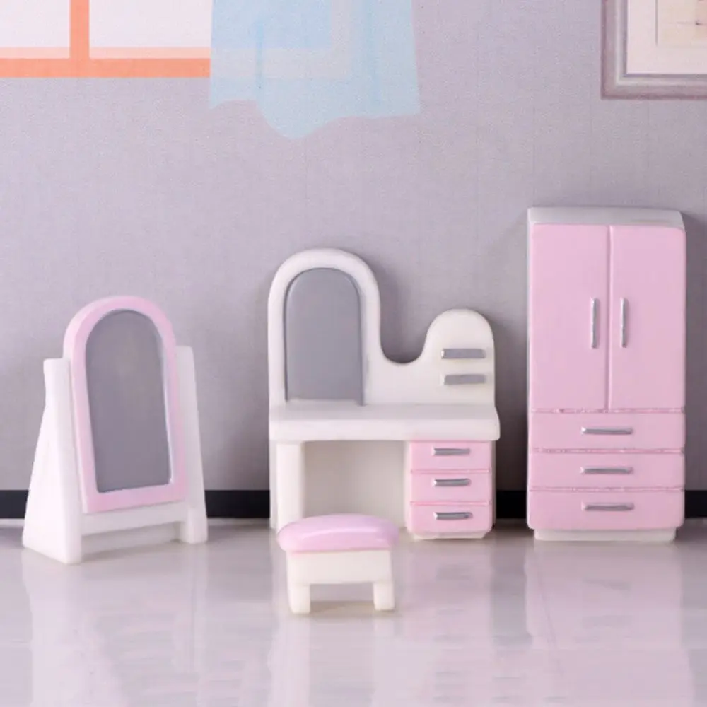 

1PC Dolls Accessories Dollhouse Miniature Furniture Mini Furnishing Scene Model Fairy Garden Micro Landscape Kids Toy Craft Gift