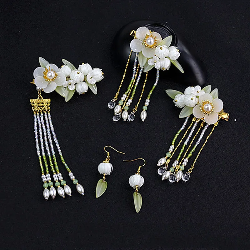 

Magnolia Tassel Hairpin Xianqi Girl Hanfu Traditional Girl Headdress Handmade